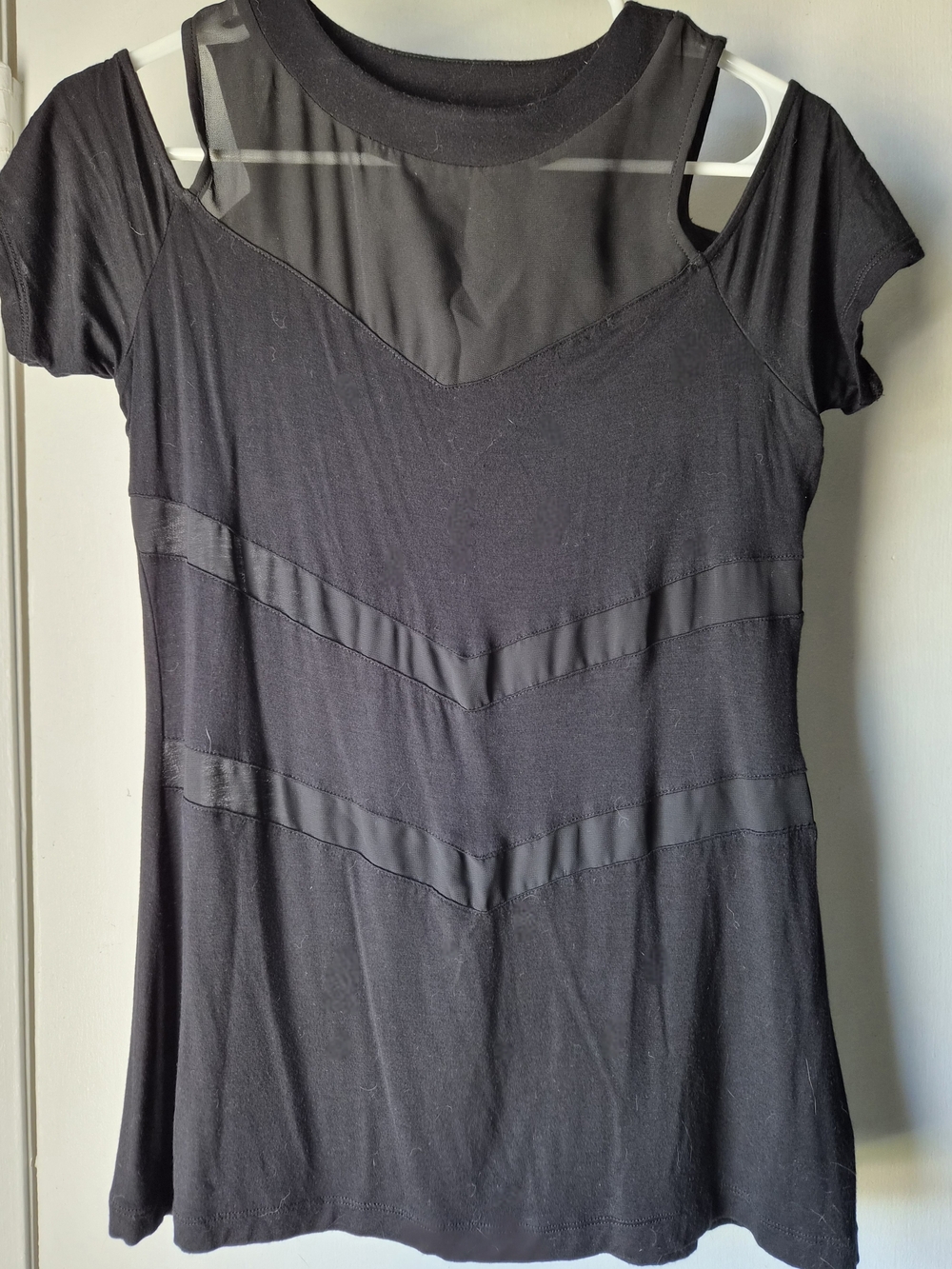 Guess - Black Sheer-Yoke Open Shoulder Short Sleeve Top - Womens S NWOT